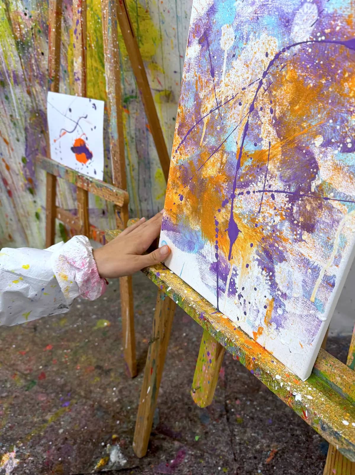 Splash Painting Open Session in Barcelona - experience photo 4