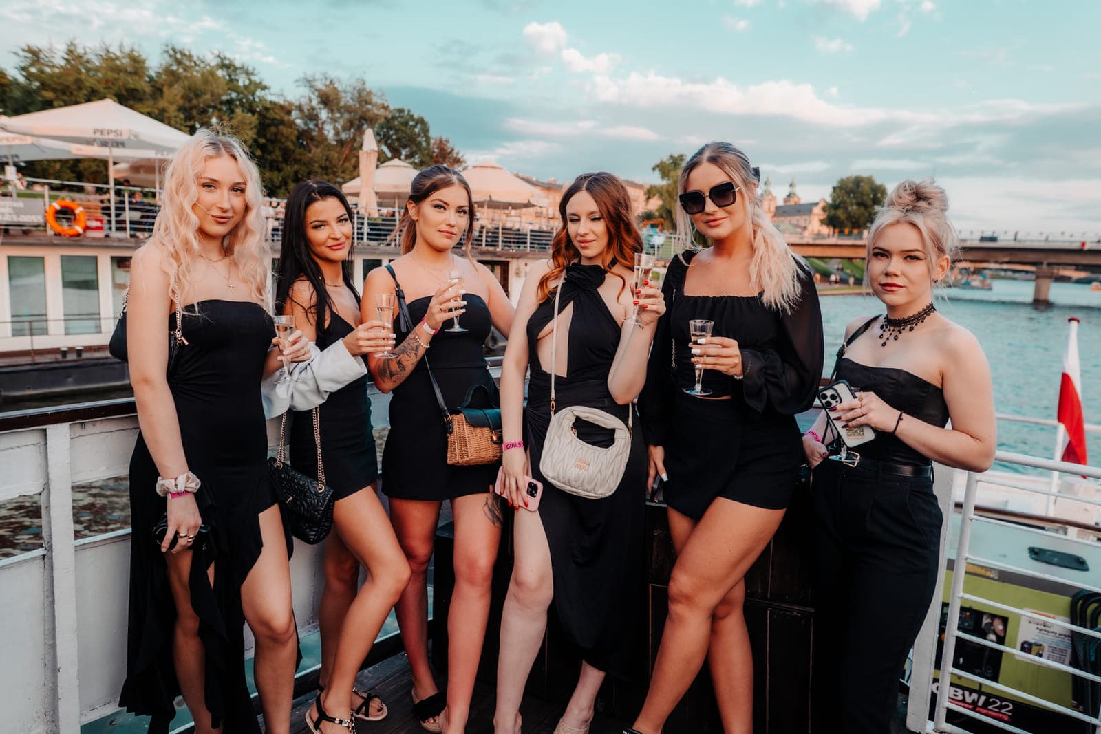 Barcelona Boat Party with Nightlife Package