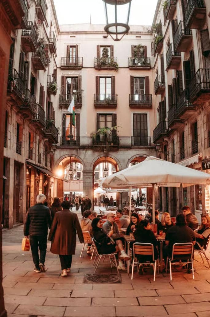 Barcelona Hidden Stories Walking Tour with Coffee & Sangria included experience detail