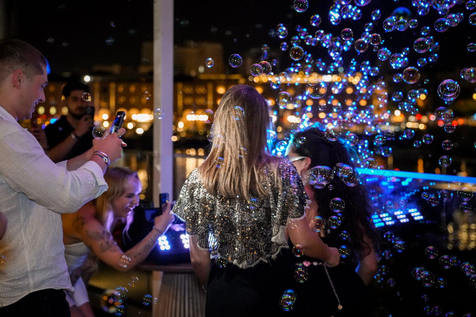 Barcelona Pub Crawl with VIP Club Entry highlights detail