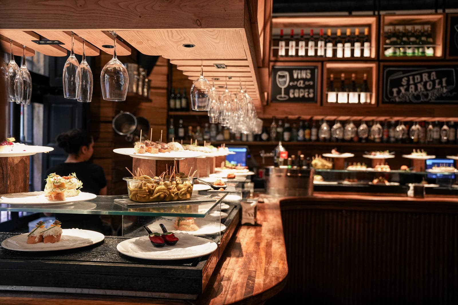Barcelona Tipsy Food Tour with Paella and Sangria on the route